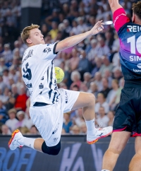 Emil Wernsdorf Madsen in action.